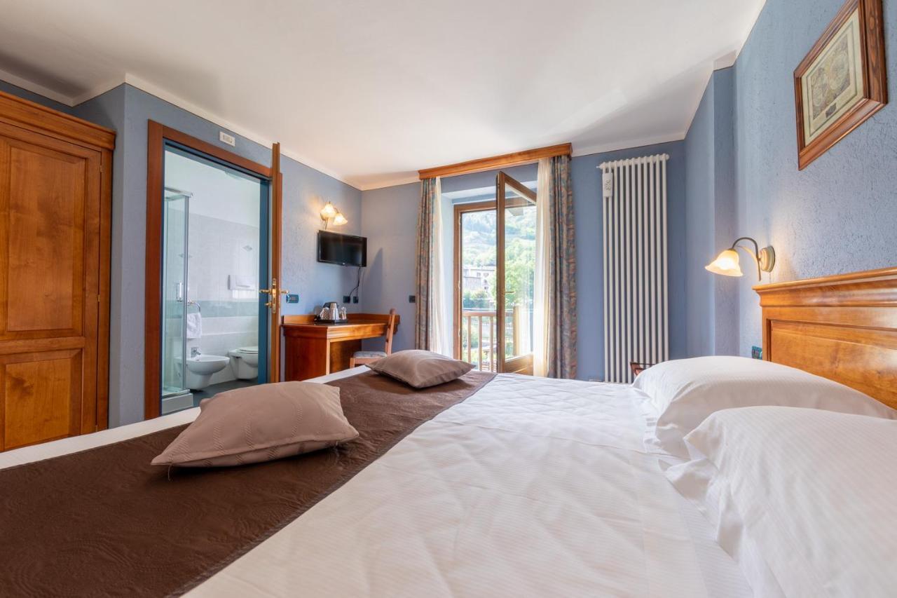 Hotel Du Glacier La Thuile Eksteriør bilde